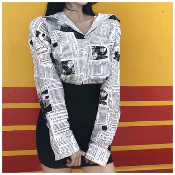 Tops - 🍂 Vintage Newsprint Button Down Oversize Top